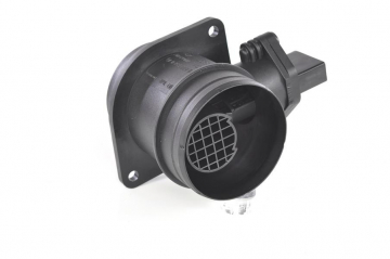 HAVA KÜTLE ÖLÇER DEBİMETRE CADDY-T5-GOLF5-JETTA-A3 1.4-1.9 TDI BJB-AXB-BLS-BKC-BXE-AMF-BNM-BNV Marka : BOSCH