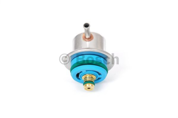 YAKIT BASINC REGULATORU BMW E36 E38 E39 X5 E53 M50 M52 M54 94 05 Marka : BOSCH