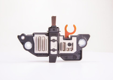 KONJEKTOR MERCEDES W203 CL203 C209 W639 B906 Marka : BOSCH