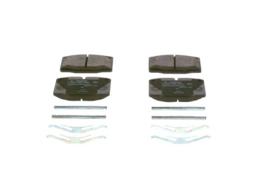 ÖN FREN BALATASI ASCONA 76/88 CORSA A 82.3.93 KADET 1.4 88-95 VECTRA A 88/11.95 OMEGA 94 Marka : BOSCH