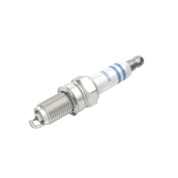 ATEŞLEME BUJİSİ İRİDYUM FIAT EGEA 16 500X 14 JEEP RENEGADE 14 18 1.6 E-torQ Marka : BOSCH